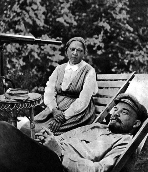 Russian Bolshevik leader Vladimir Lenin and Nadezhda Krupskaya, Gorki, USSR, 1922. Artist: Unknown