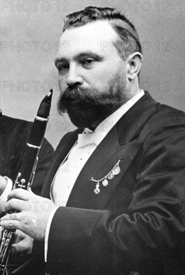 Richard Mühlfeld, German clarinettist, 1890s. Artist: Anon