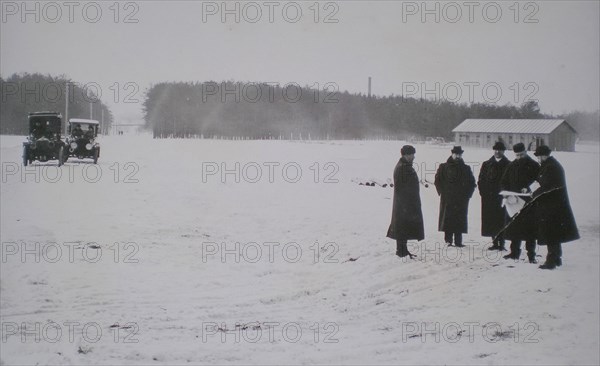 Ryabushinsky brothers inspecting building site for the AMO Factory, 1915.