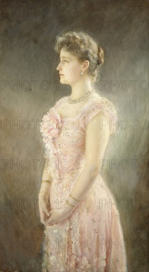 Portrait of Empress Alexandra Fyodorovna of Russia (1872-1918), the wife of Tsar Nicholas II, 1901. Artist: Stemberg, Viktor Karlovich (1863-after 1917)