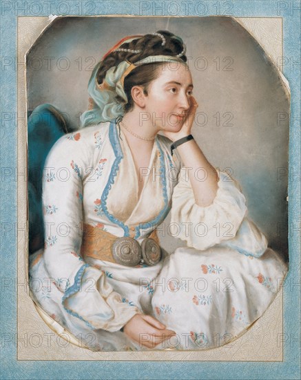 Woman in Turkish Dress, Mid of the 18th cen.. Artist: Liotard, Jean-Étienne (1702-1789)