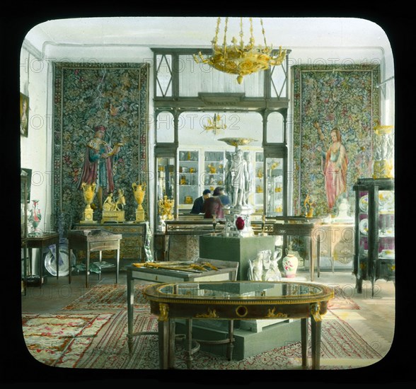 Torgsin store (Trade with foreigners) Interior, Moscow. Artist: DeCou, Branson (1892-1941)