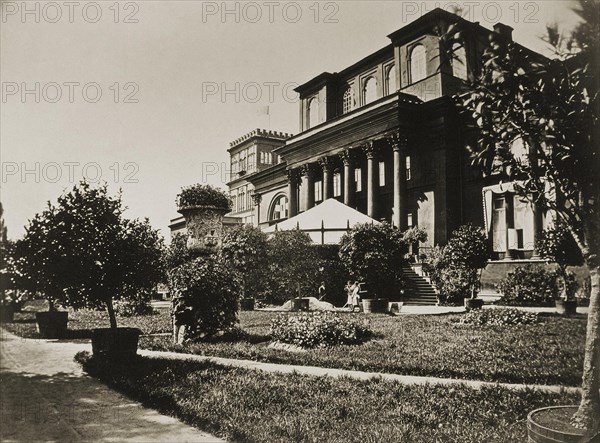 The Paskevich Residence in Gomel, 1860s. Artist: Bianchi, Giovanni (1812-1893)