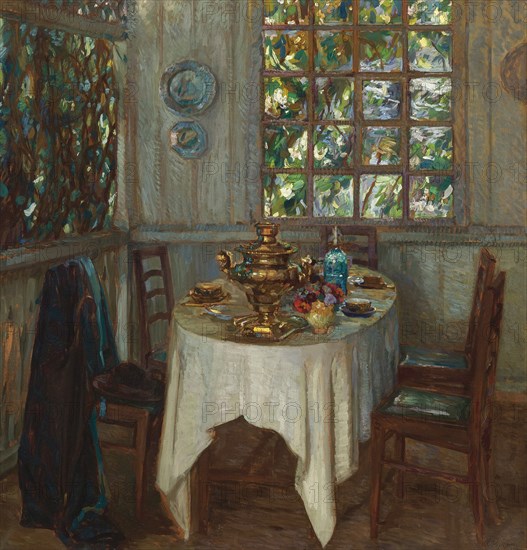 Interior with samovar, 1914. Artist: Zhukovsky, Stanislav Yulianovich (1873-1944)
