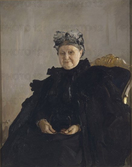 Portrait of Maria Fyodorovna Morozova, née Simonova (1830-1911), 1897. Artist: Serov, Valentin Alexandrovich (1865-1911)