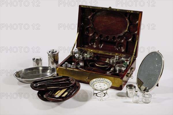 Travel kit (Nécessaire de voyage) of Queen Marie Antoinette of France.