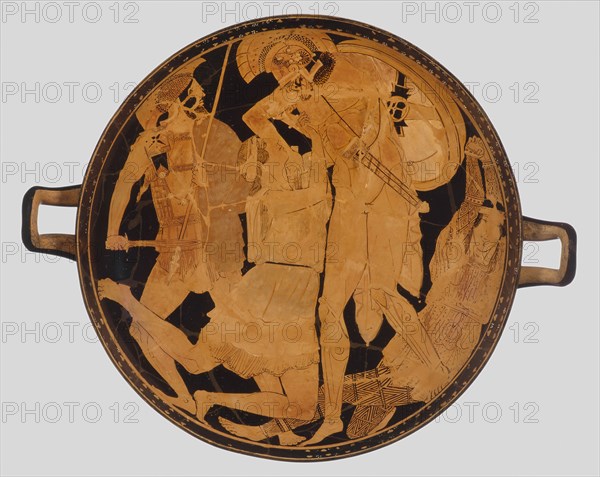 Cup with Achilles slaying Penthesilea. Red-figure pottery, ca 470-460 BC.