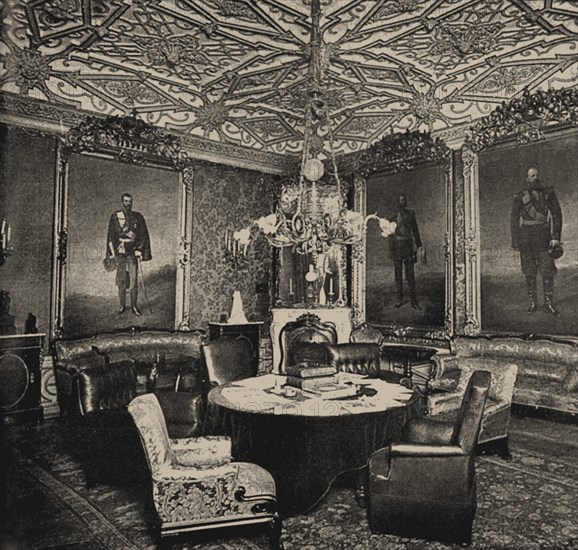 The Saint Petersburg English club on Palace Embankment. The Portrait Room, 1910s.