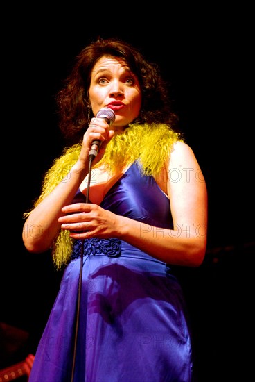 Jacqui Dankworth, Capitol Theatre, Horsham, West Sussex.  Artist: Brian O'Connor