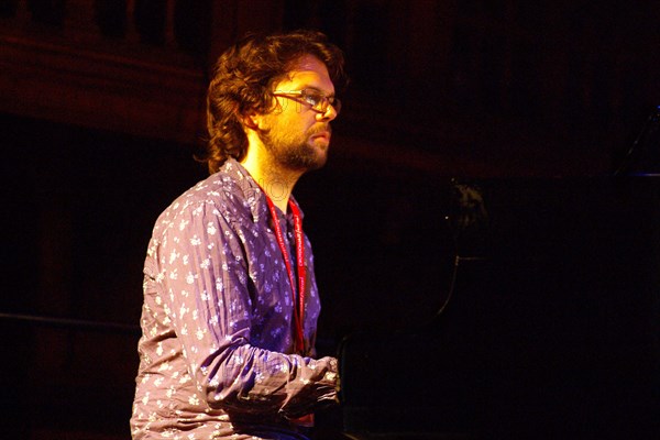 Tom Cawley, Braithwaite Hall, Croydon, London. Artist: Brian O'Connor