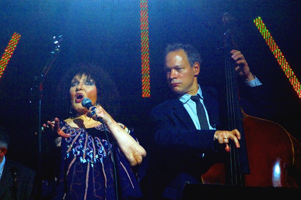 Alec Dankworth and Cleo Laine, Brecon Jazz Festival, Powys, Wales. Artist: Brian O'Connor