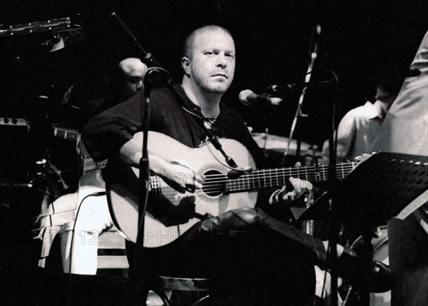 Herman Romero, Ronnie Scott's, London, 2002. Artist: Brian O'Connor