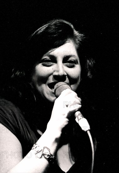 Anita Wardell, Ronnie Scott's, London, 1999. Artist: Brian O'Connor