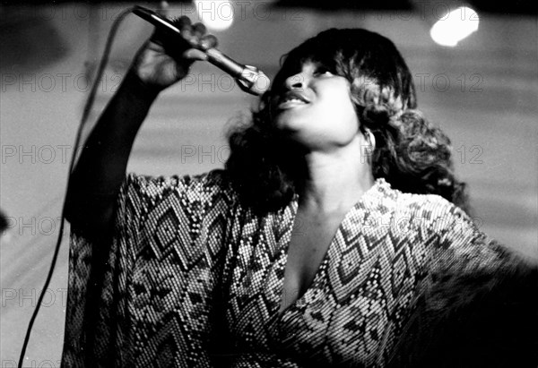 Viola Wills, Ronnie Scott's, London, 1974. Artist: Brian O'Connor