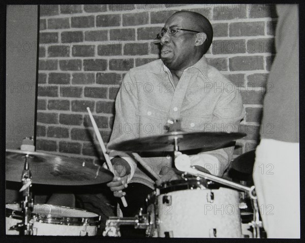 Drummer Rod Youngs playing at The Fairway, Welwyn Garden City, Hertfordshire, 25 January 2004. Artist: Denis Williams