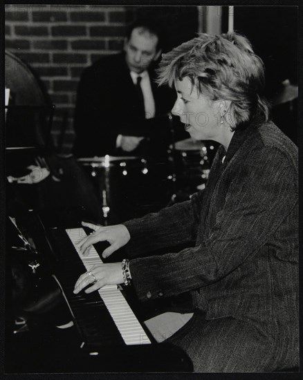 The Geoff Simkins Quartet playing at The Fairway, Welwyn Garden City, Hertfordshire, 2002. Artist: Denis Williams