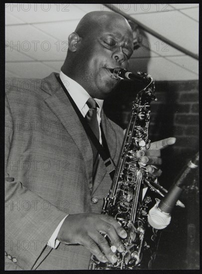 Alto saxophonist Wessell Anderson playing at The Fairway, Welwyn Garden City, Hertfordshire, 2004 Artist: Denis Williams