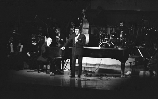 Tony Bennett and Ralph Sharon, Fairfield Halls, Croydon, 1988.   Artist: Brian O'Connor.