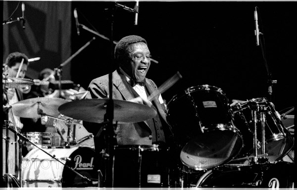 Lionel Hampton, Lewisham Town Hall, 1989.   Artist: Brian O'Connor.