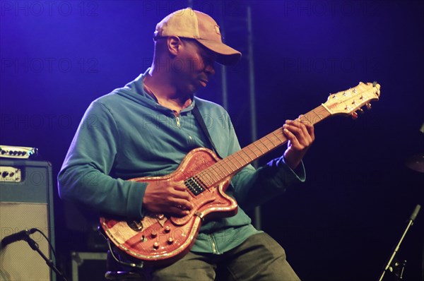 Kevin Eubanks, Love Supreme Jazz Festival, Glynde Place, East Sussex, 2014. Artist: Brian O'Connor.