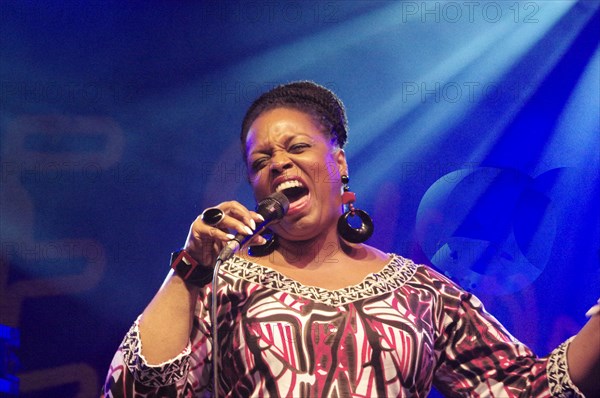 Dianne Reeves, Love Supreme Jazz Festival, Glynde Place, East Sussex, 2015. Artist: Brian O'Connor.