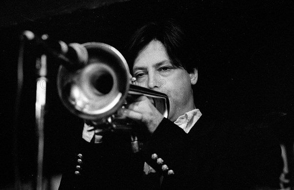 Guy Barker, Watermill Jazz Club, Dorking, Surrey, Sept 2000.  Artist: Brian O'Connor.