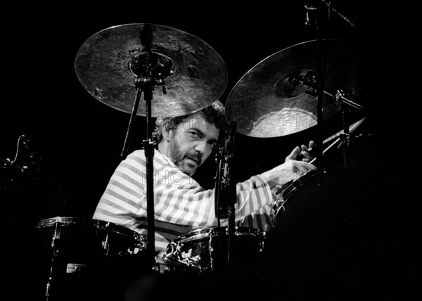 Steve Gadd, Capital Radio, Royal Festival Hall, London, July 88. Artist: Brian O'Connor.