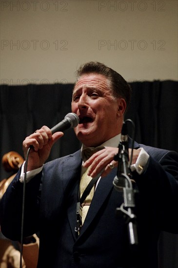 Ray Gelato, Watermill Jazz Club, Dorking, Surrey, Jan 2016. Artist: Brian O'Connor.