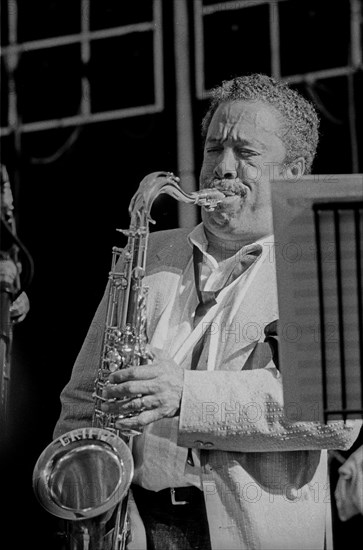 Johnny Griffin, Pendley Jazz Fest., UK, July 1985.   Artist: Brian O'Connor.