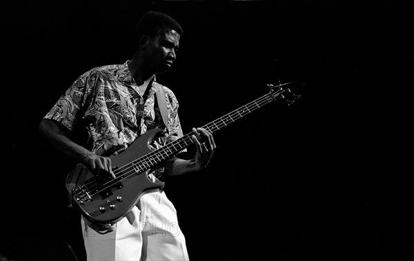 Alphonso Johnson, JVC Capital JF, Royal Festival Hall, London, July 1988.  Artist: Brian O'Connor.