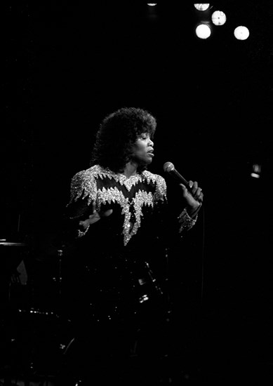 Salena Jones, Pizza Express, Maidstone, Kent, December 1993. Artist: Brian O'Connor.