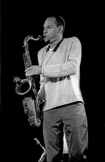 Joshua Redman, Brecon Jazz Festival, Brecon, Wales, August, 2001. Artist: Brian O'Connor.