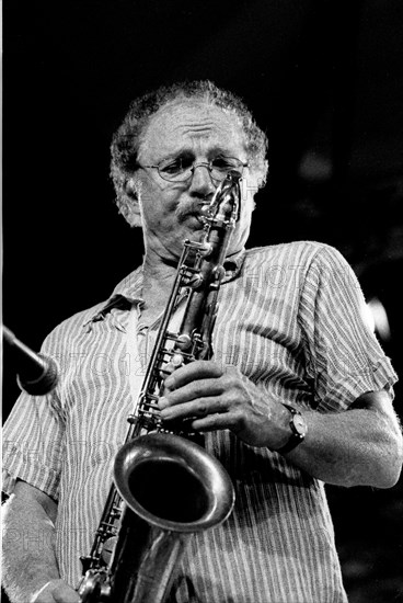 Frank Tiberi, Brecon Jazz Festival, Brecon, Wales, August, 2003. Artist: Brian O'Connor.