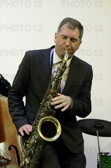 Simon Spillett, NJA fundraising gig, Loughton, Essex, February 11, 2017 Artist: Brian O'Connor.