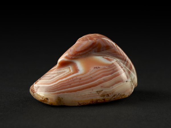 Duck weight in agate. Artist: Unknown.