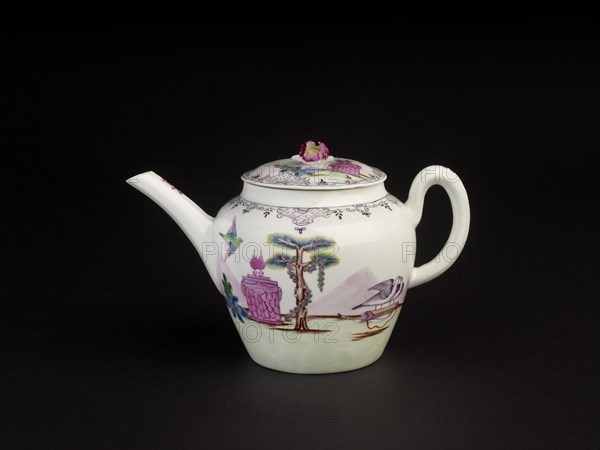 Teapot, c1760. Artist: Unknown.