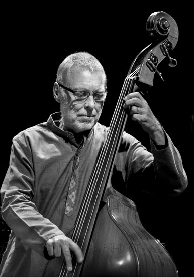 Dave Holland, 2017. Artist: Alan John Ainsworth.