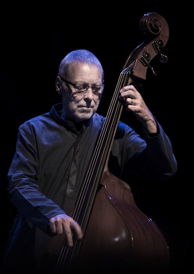 Dave Holland, 2017. Artist: Alan John Ainsworth.