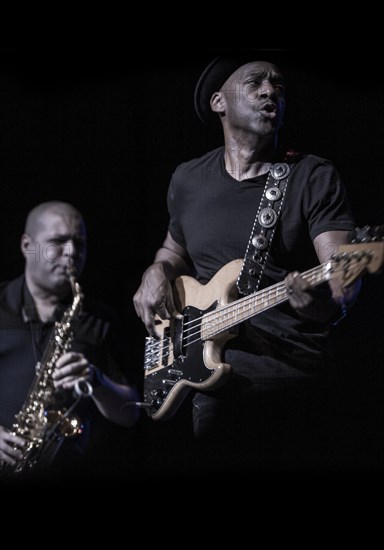 Marcus Miller and Alex Han, 2017. Artist: Alan John Ainsworth.