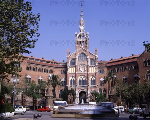 Main entrance of the Hospital de Sant Pau, building by the modernist architect Lluis Domenech i M?