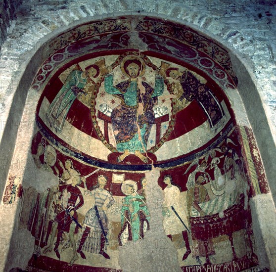 Paintings of the apse of the church of Santa María de Terrassa with Pantocrator.