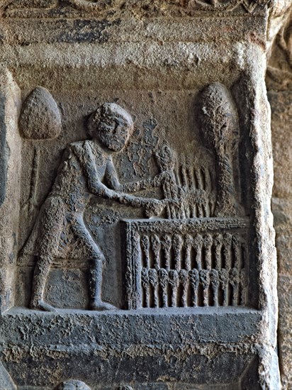 Bas-relief in the arch of the façade of the Monastery of Santa Maria de Ripoll in which the 12 mo?