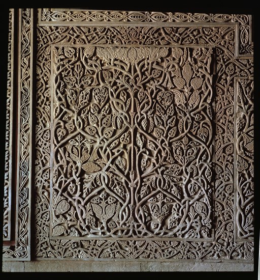 Detail of the wall decoration in the Royal Hall of Medina Azahara.