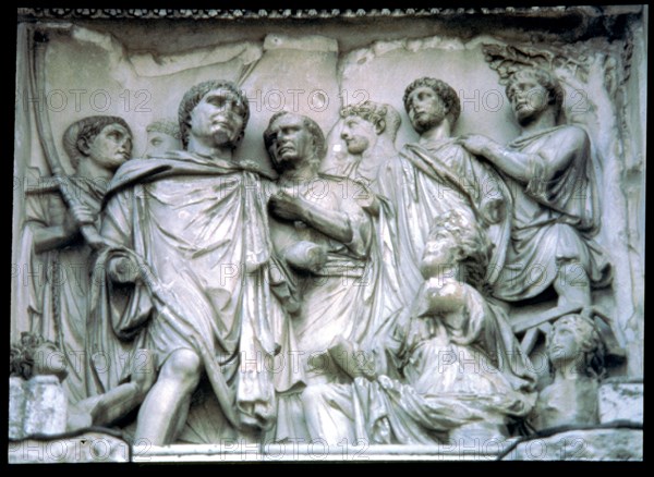 Reception at the Senate, fragment in the Arch of Trajan.