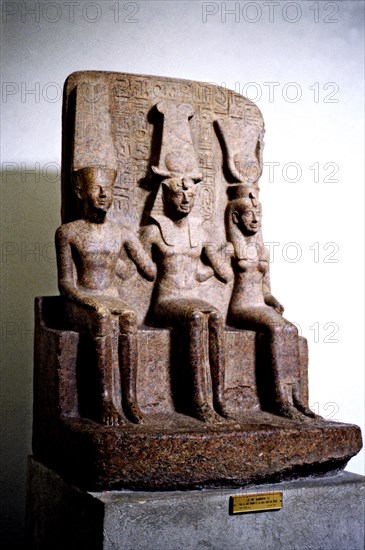 Ramses II (1301 - 1235 BC), pharaoh of the XIX Dynasty. Ramses II sculpture with God Amon and God?