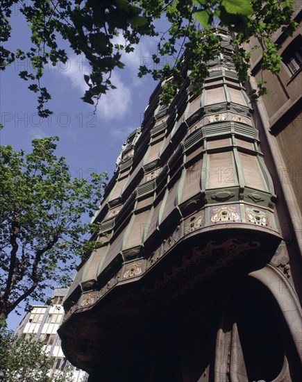 Detail of the façade of the Comalat House, designed by Salvador Valeri i Pupurull, 1911.