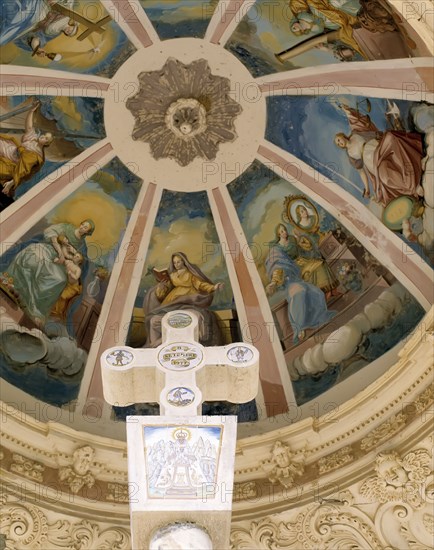 Sanctuary of Our Lady of Balma, crossing in the access to the monastery with a temple and a decor?