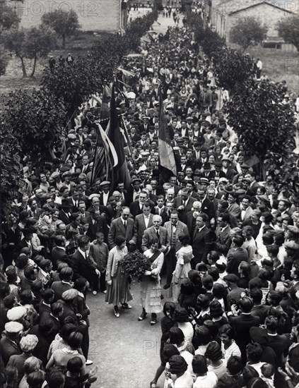 Francesc Macia, president of the Generalitat of Catalonia, chairing a mass event.