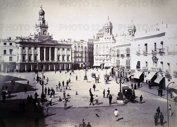 View of Cadiz with the Town Hall in 1895.