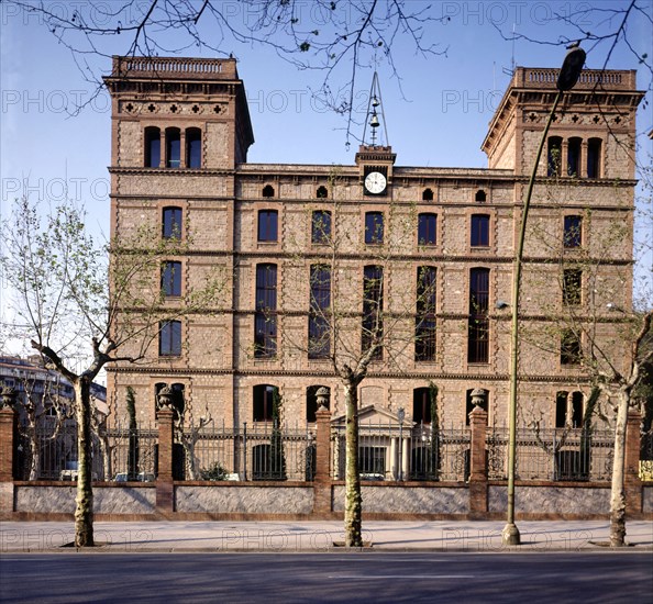 Clock Building (1868-1869) by the architect Rafael Gustavino, currently home to various departmen?